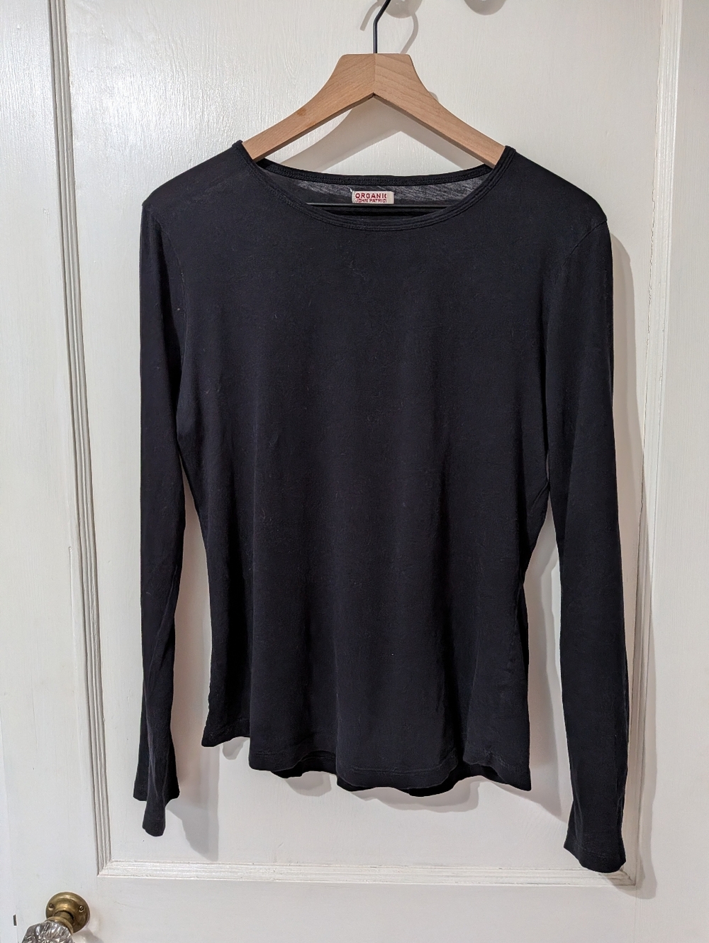 Organic John Patrick | Black Long-Sleeve Crewneck Top | Large